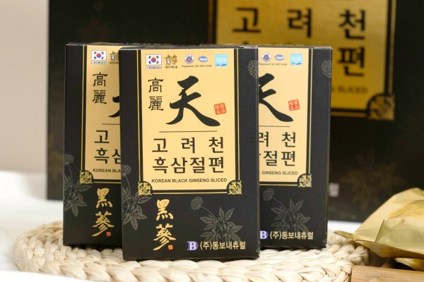 Hắc Sâm Thái Lát Hàn Quốc Dongbo hộp 200g