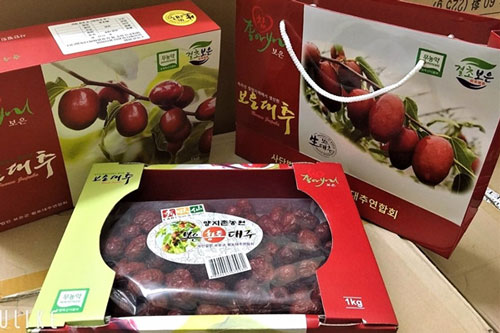 Táo Đỏ Hàn Quốc Hiệu Uhak - Táo đỏ túi 1kg thượng hạng
