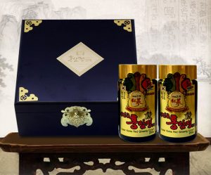 Cao Hồng Sâm Hàn Quốc 6 Năm Tuổi Hộp Gỗ Đen 2 Lọ - 250g giá 1.100.000